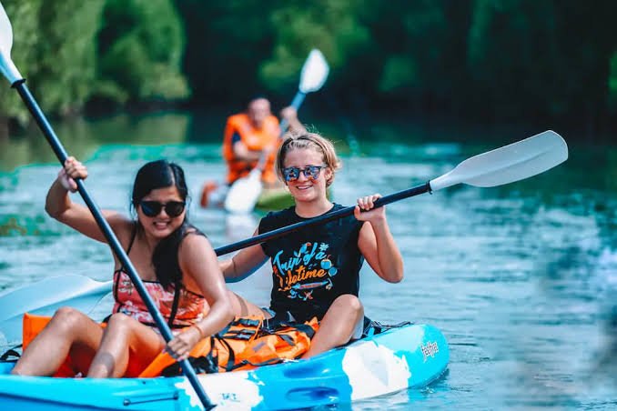 16 EPIC Things To Do In Kerala, India + BEST Places To Visit