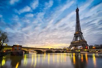 Iconic Paris sights best seen from the River Seine | Paris ...
